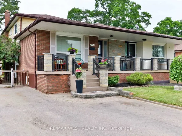 2354 Gareth Rd, Mississauga, ON L5B 1Z5