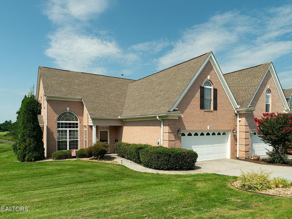 1st image of 1109 Creekside Village Way