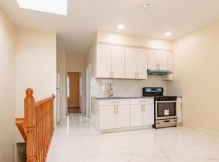1943 W 9th St FLOOR 2, Brooklyn, NY 11223