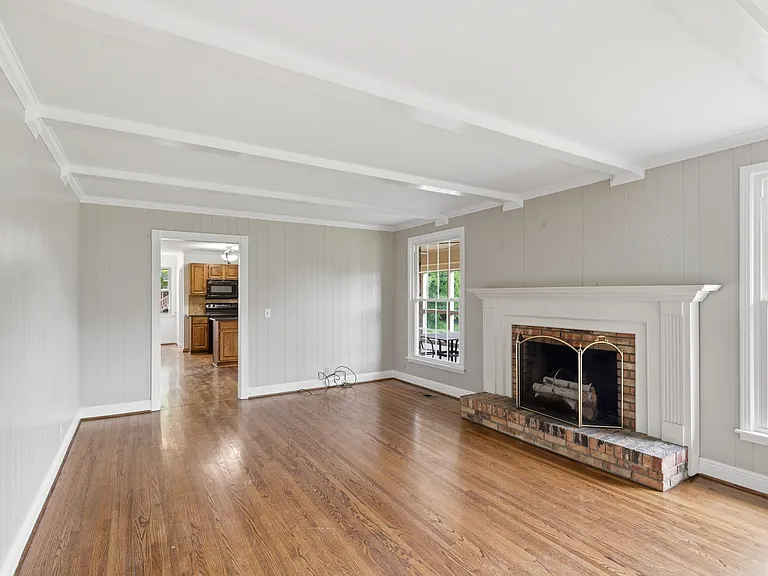 213 Rising Sun Ln — Photo 10