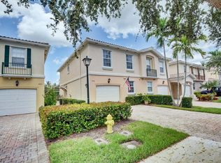445 Capistrano Dr, Palm Beach Gardens, FL 33410