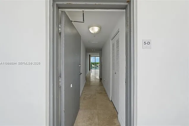 6305 Indian Creek Dr #5D — Photo 20