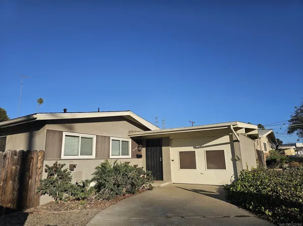 4858 Chateau Dr, San Diego, CA 92117