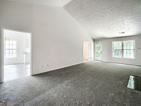 4th image of 348 Lee Miller Dr