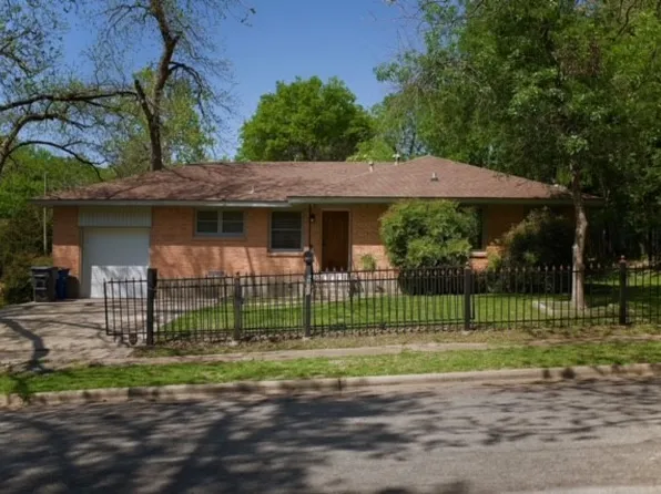 6811 Timothy Dr, Dallas, TX 75227