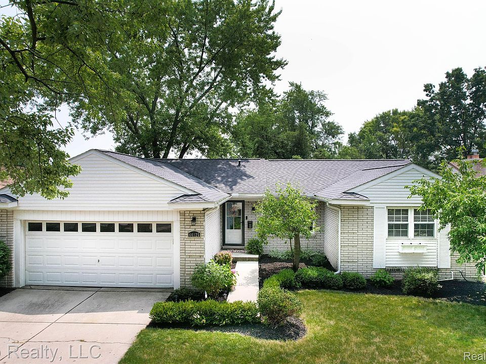 1st image of 44125 S Umberland Cir