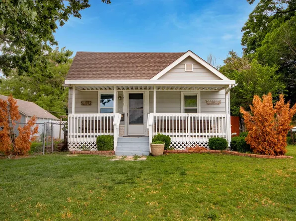 1711 S Millwood Ave, Wichita, KS 67213