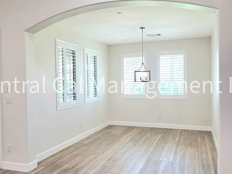 9029 Almond Creek Dr — Photo 21