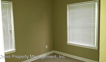 4th image of 1235 Poppen Dr