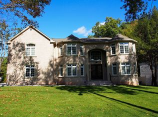 67 Mountain View Rd, Demarest, NJ 07627