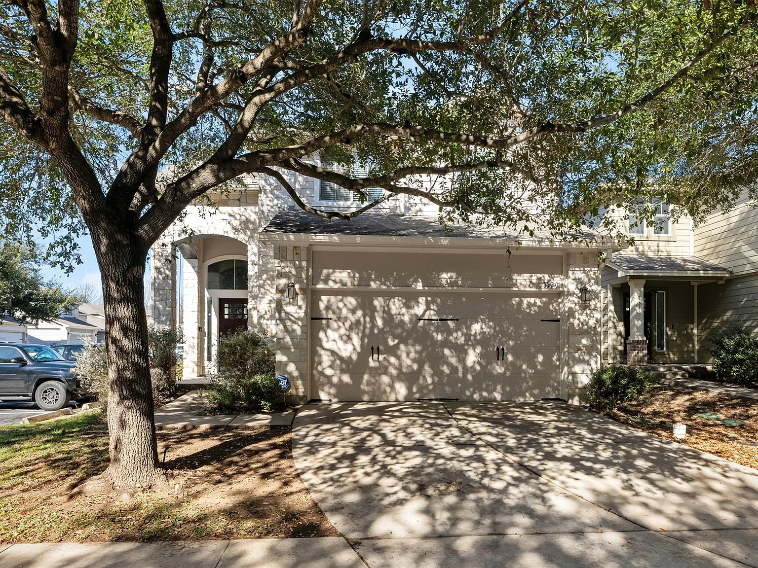 3 bed, 2.5 bath, 1591 sqft, $2,195 — Photo 3
