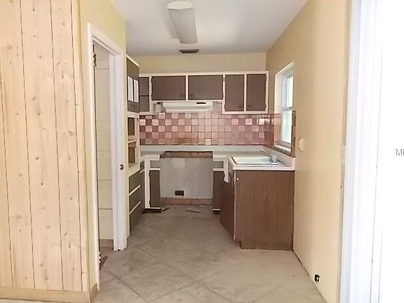 5th image of 6014 Murray Hill Dr