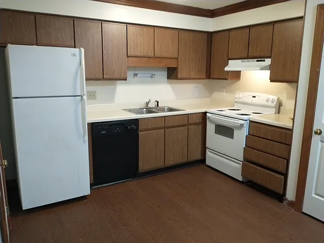3512 Ivy Commons Dr #2 — Photo 2