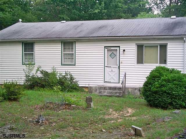 2nd image of 6 S Central Ave