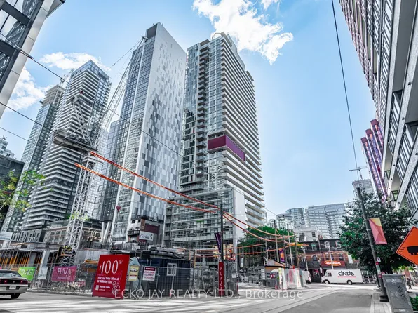 375 King St W #3506, Toronto, ON M5V 1K5