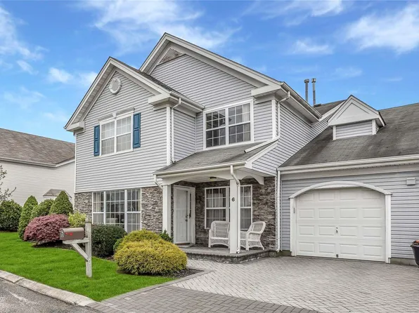 6 Charley Lane #6, Middle Island, NY 11953