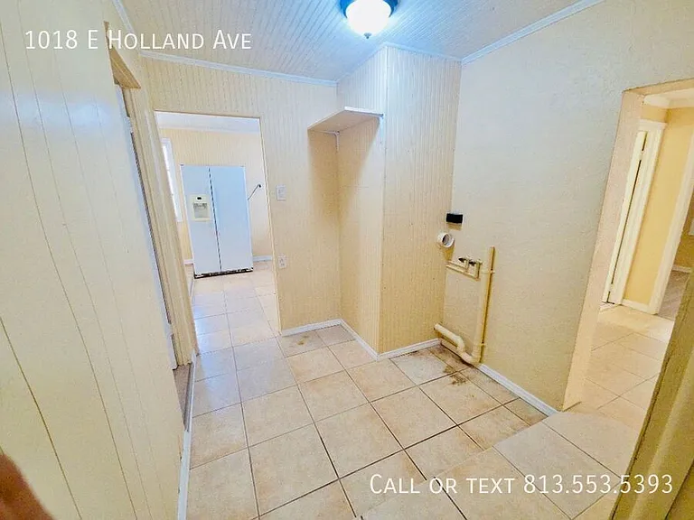 1018 E Holland Ave — Photo 12