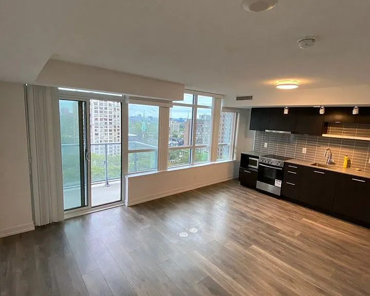 365 Church St #1407 — Photo 1