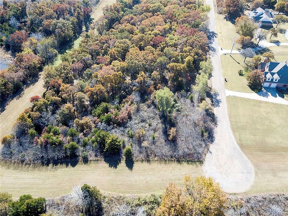 2nd image of Harvey Rd