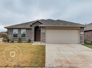 14501 Serrano Ridge Rd, Roanoke, TX 76052