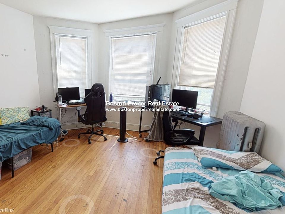 143 Park Dr. #36 Boston - Fenway Unit Photo 2