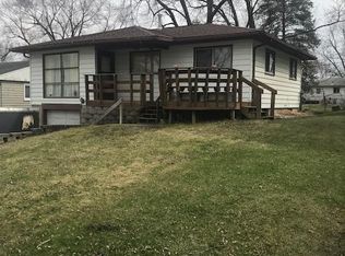 1607 13th Ave SW, Cedar Rapids, IA 52404