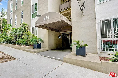 874 Hammond St #1 Photo 1