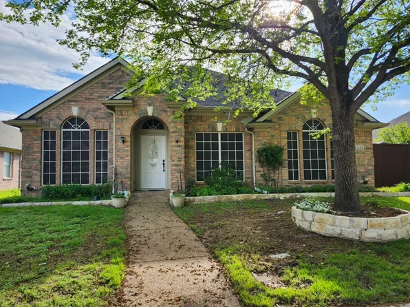 1225 Courtney Ln, Lewisville, TX 75077