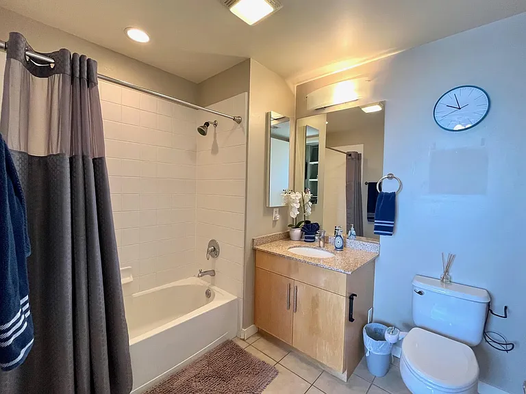 353 E Bonneville Ave #7 — Photo 9
