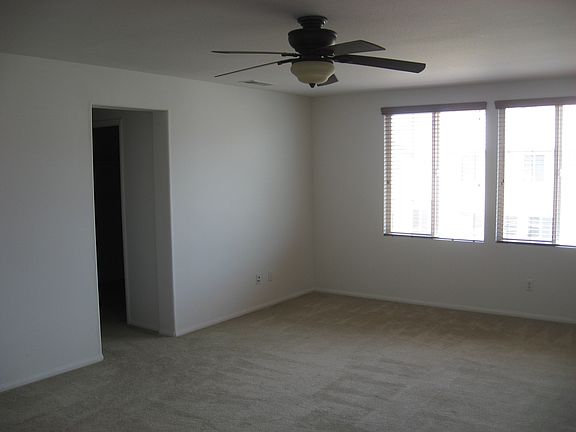 3rd image of 556 Wamblee Ln