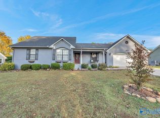 105 Sydney St, Huntsville, AL 35811
