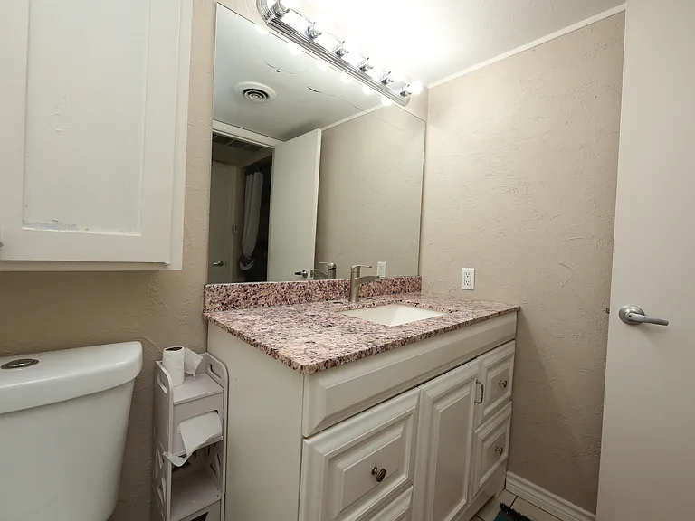 7727 Meadow Park Dr #111 — Photo 20