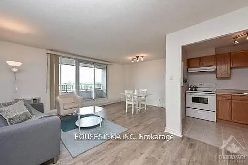 1785 Riverside Dr #1201 — Photo 3