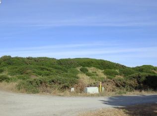 Rohrer Ave, Bandon, OR 97411