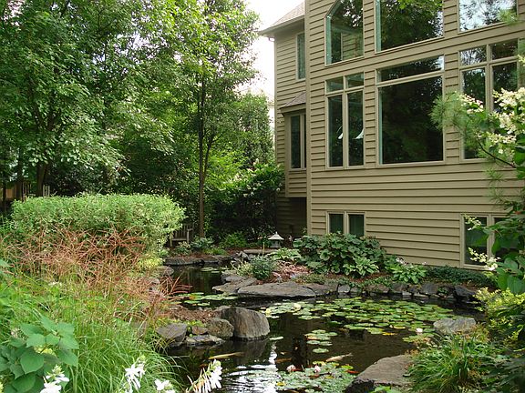 5th image of 2521 Majestic Oaks Ln