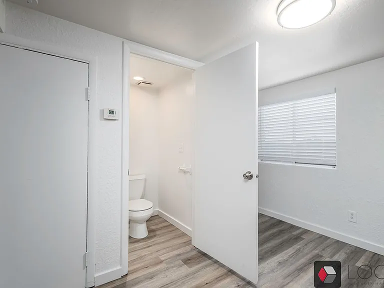 365 E Garfield Ave #4 — Photo 16