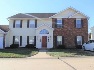 408 Cambridge Pl, Saint Peters, MO 63376