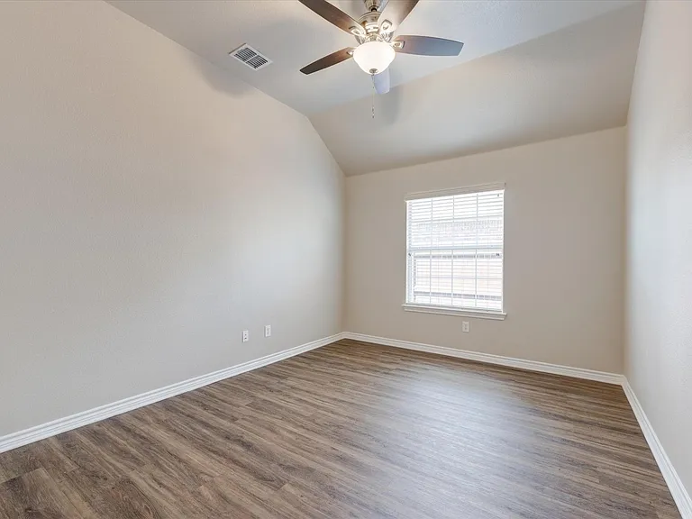 2600 Stable Door Ln — Photo 13