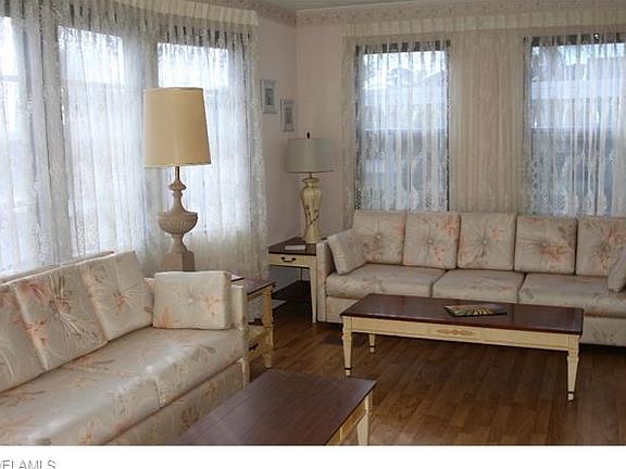 4th image of 457 Jacaramba Ct