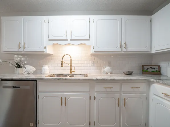 37 Olde Cypress Cir, Fort Walton Beach, FL 32548