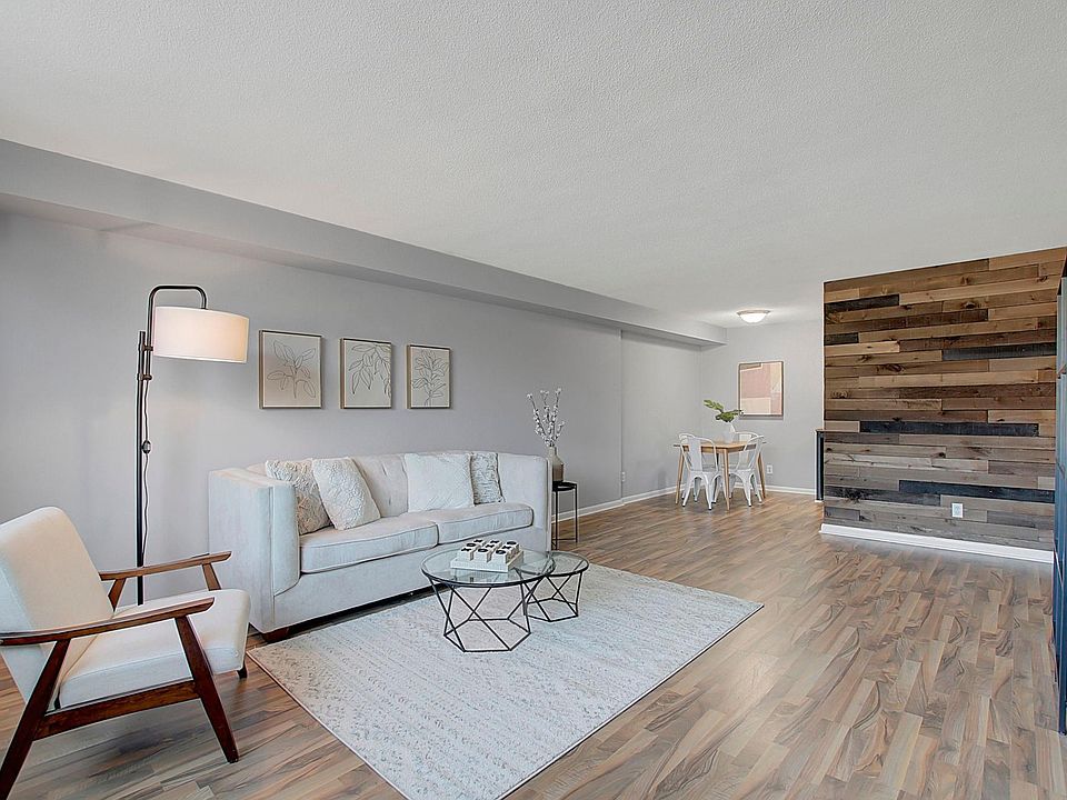 1st image of 2500 Blaisdell Ave S #106