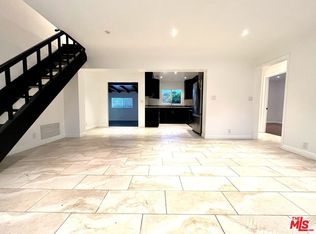 14744 Magnolia Blvd, Sherman Oaks, CA 91403
