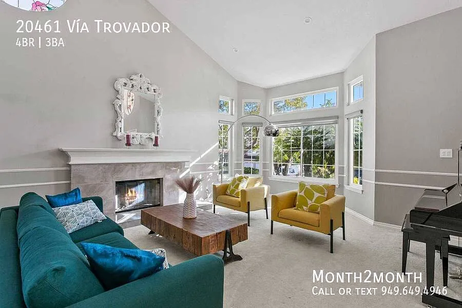 20461 Via Trovador