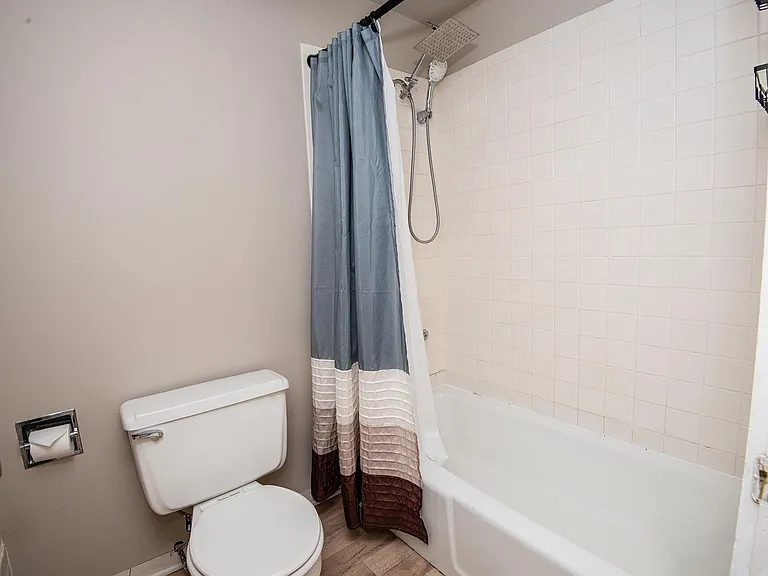 118 Main St — Photo 30