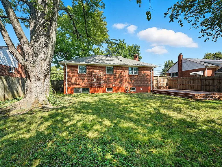 3306 Weller Rd — Photo 31