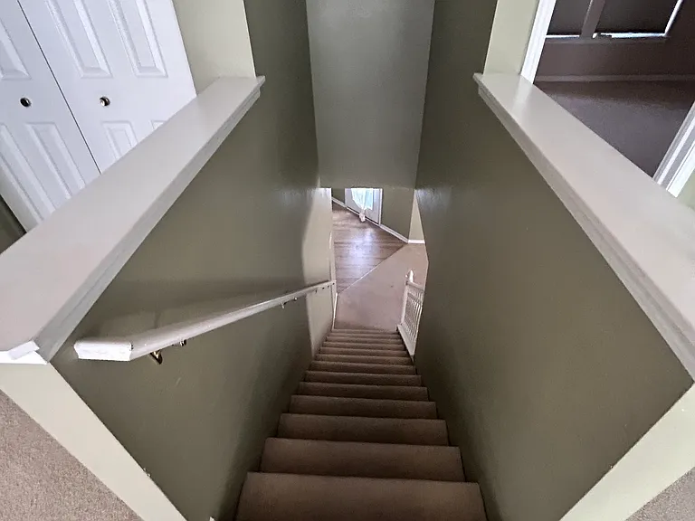 6888 Woodland Heights Dr — Photo 14