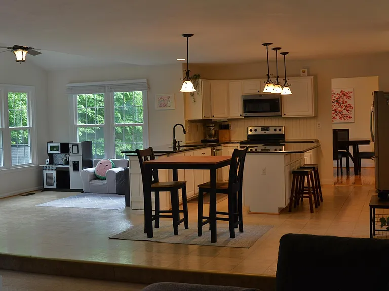 18 Willow Glen Ct — Photo 6