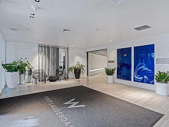 3rd image of 3101 Bayshore Dr #1804