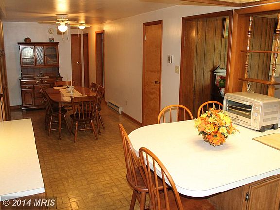 4th image of 2083 Wardensville Grn