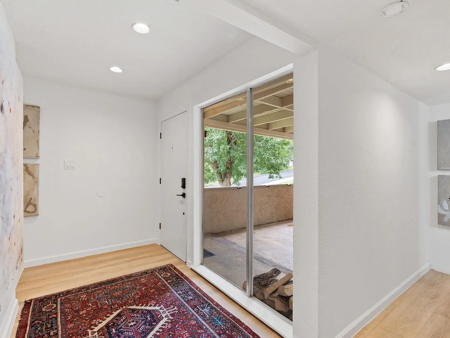 2 bed, 2.5 bath, 1160 sqft, $1,695 — Photo 3